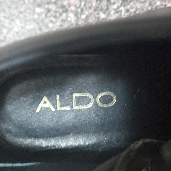 Aldo Sleek Black Leather Ankle Booties - Picture 4 of 5